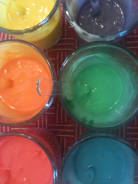colored cups 2