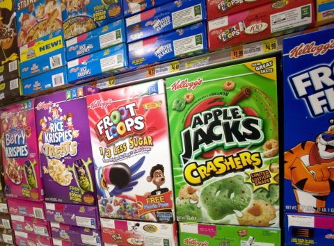 Kellogg?s Fruit Loops, Apple Jacks and Frosted Flakes cereal