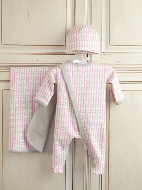 layette set pink girl